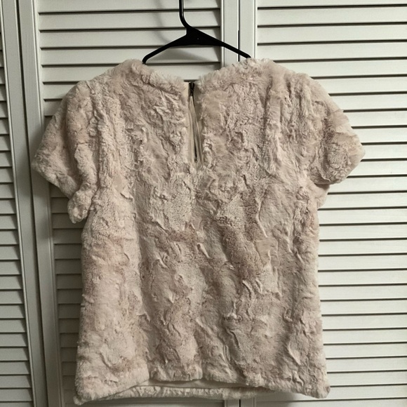 Faux Fur Cream Anthropologie Top - XS - Picture 3 of 8